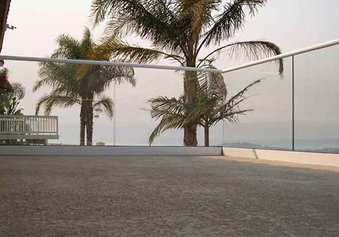 Outdoor Deck Glass Railing